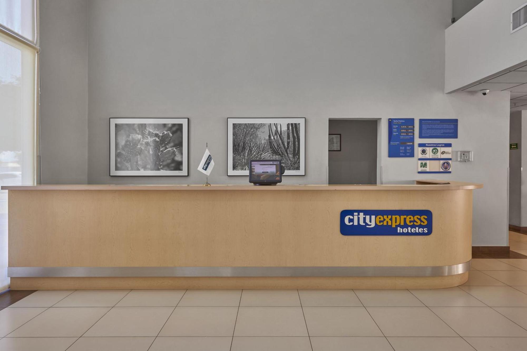 City Express By Marriott Ciudad Obregón المظهر الخارجي الصورة
