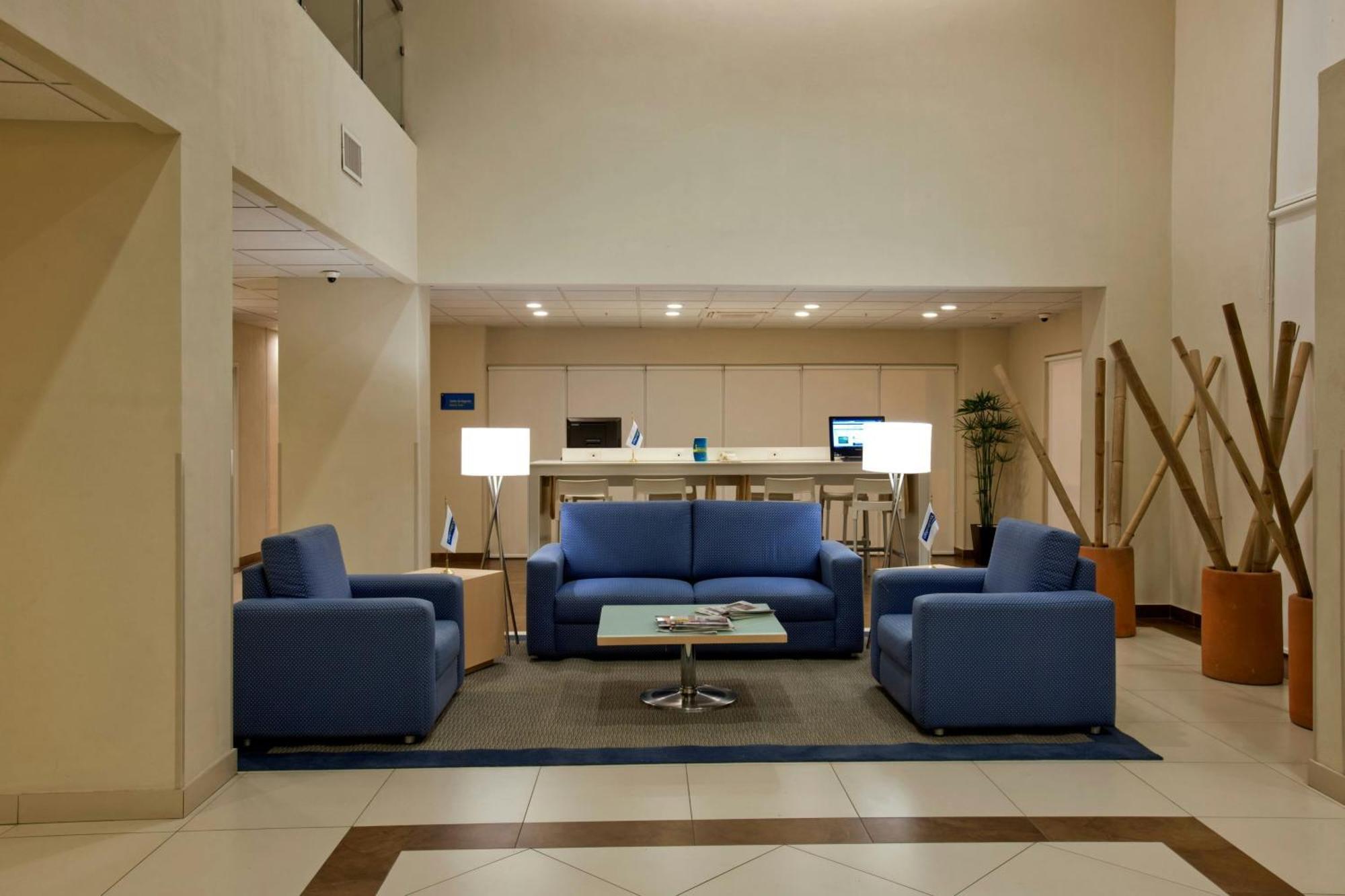 City Express By Marriott Ciudad Obregón المظهر الخارجي الصورة